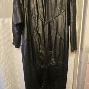 Sleek Black Leather Women's Jacket